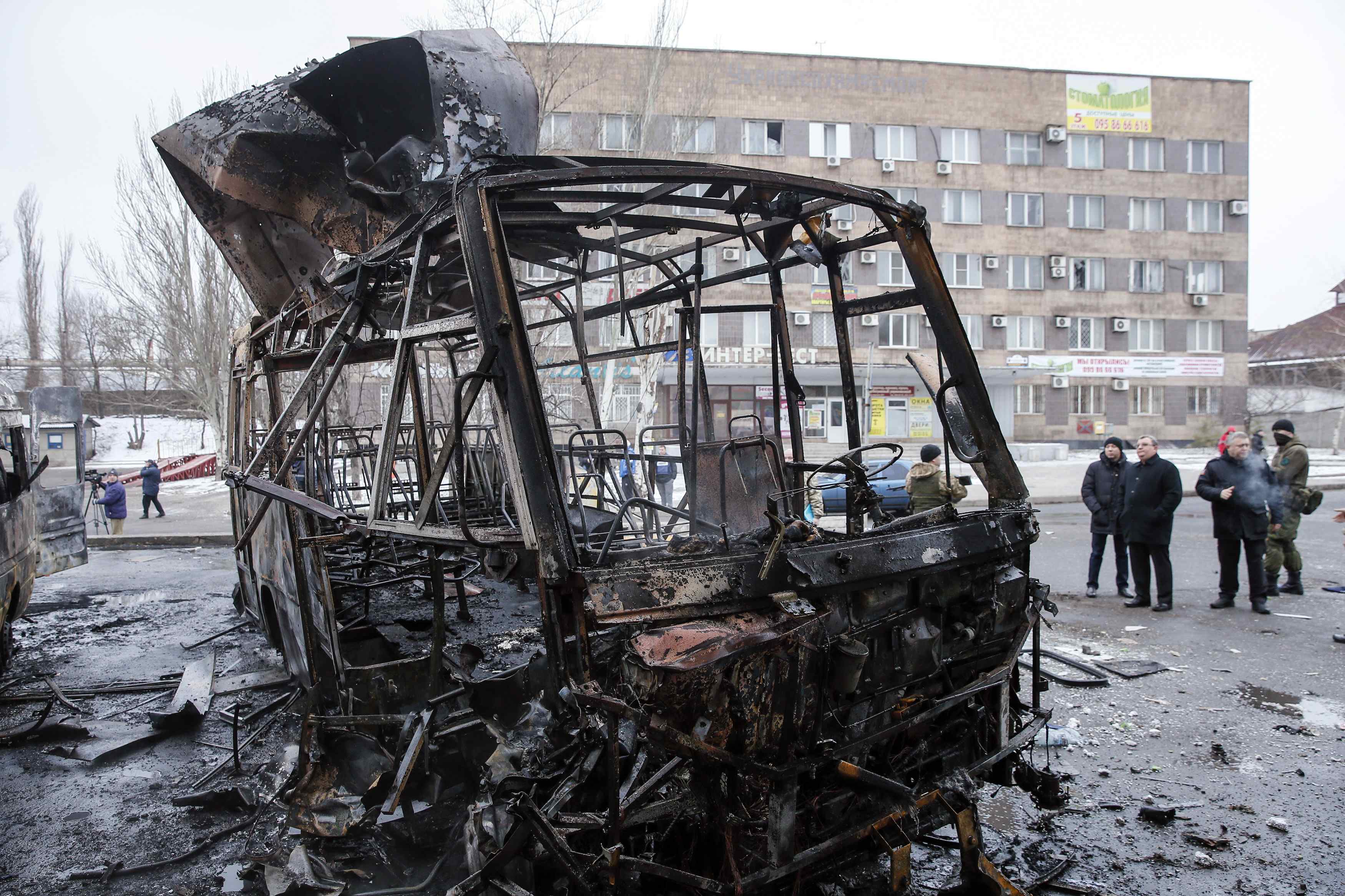 Rebel attacks kill 19 Ukrainian soldiers near rail junction in east - Kiev military