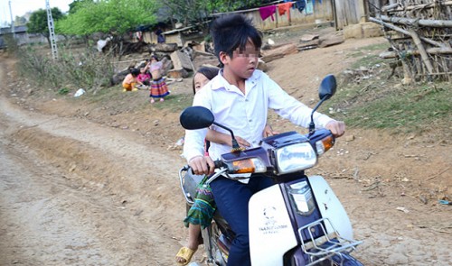 More traffic control, public transport needed to cut accidents in Vietnam's rural areas