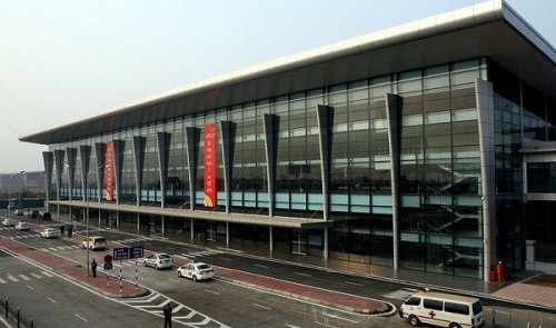 Vietnam Airlines asks to buy entire terminal of Hanoi airport