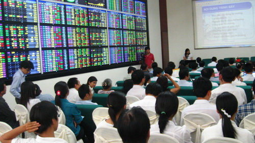 Vietnam securities firms call for raising foreign stake cap