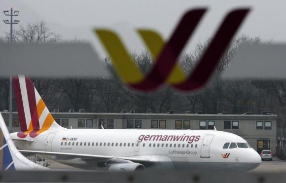 Germanwings Airbus crashes in France, 148 feared dead