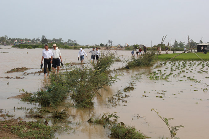 Abnormal flooding in dry season hits Vietnam’s central region