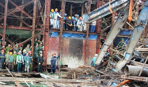 Samsung C&T employees banned from exiting Vietnam in wake of scaffold collapse