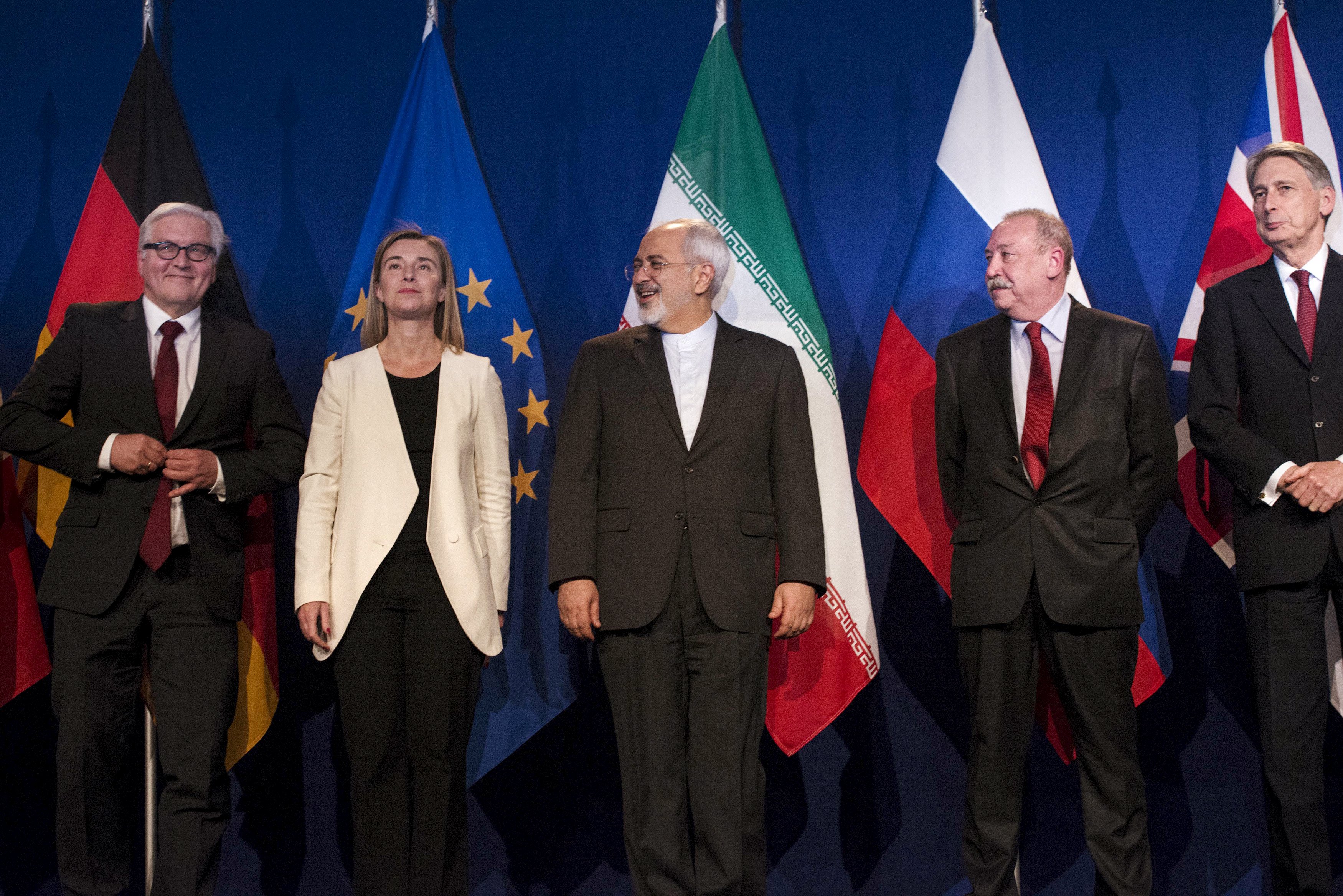 Iran, world powers reach initial deal on reining in Tehran's nuclear program