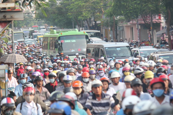 GrabTaxi teams up with World Bank to relieve traffic congestion in Vietnam