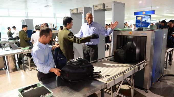 Foreigner recalls how he disappointed money-demanding customs officers in Vietnam