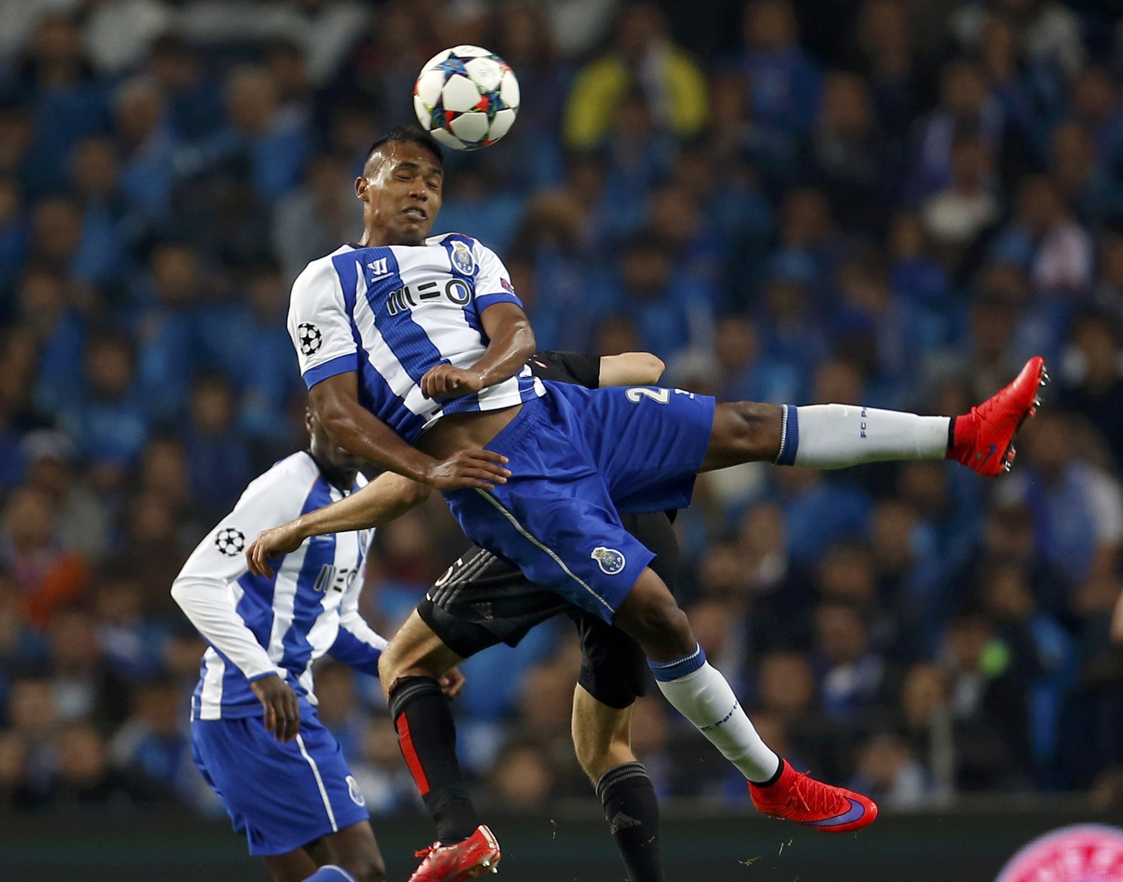 Porto poised for semis after stunning Bayern
