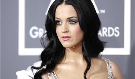 Katy Perry to join Forbes summit with Vietnamese youth next month