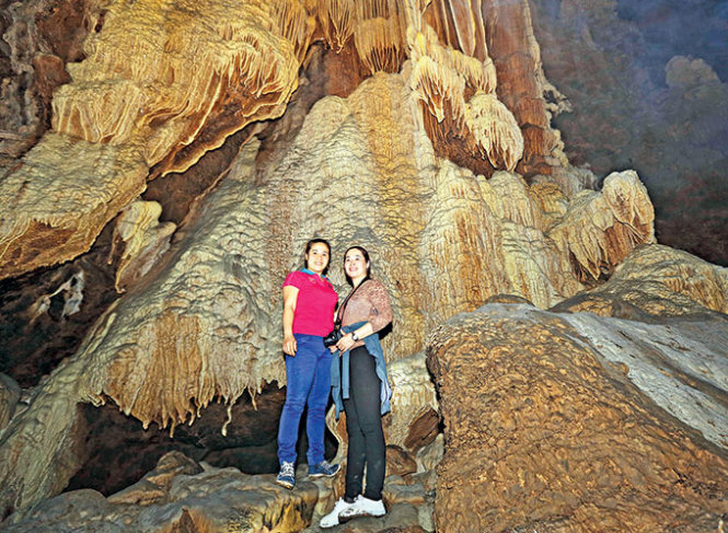 New grotto on Vietnam’s UNESCO-recognized karst plateau a promising tourist attraction