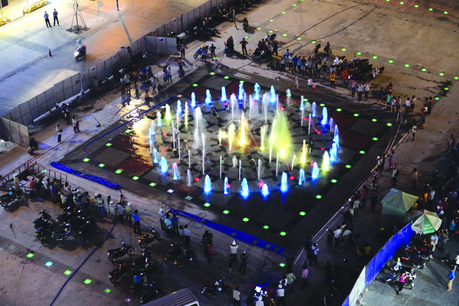 A trial music-manipulated water performance at the Nguyen Hue Pedestrian Street in downtown Ho Chi Minh City which will be open to the public at the end of this month.