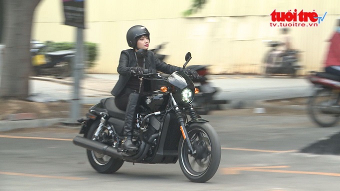 Harley-Davidson of Saigon Club brings big bikes closer to Vietnamese women