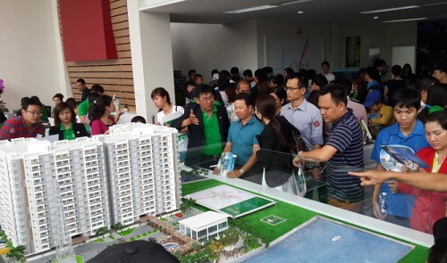 Vietnam realty market shows recovery signs; insiders say no bubble will form
