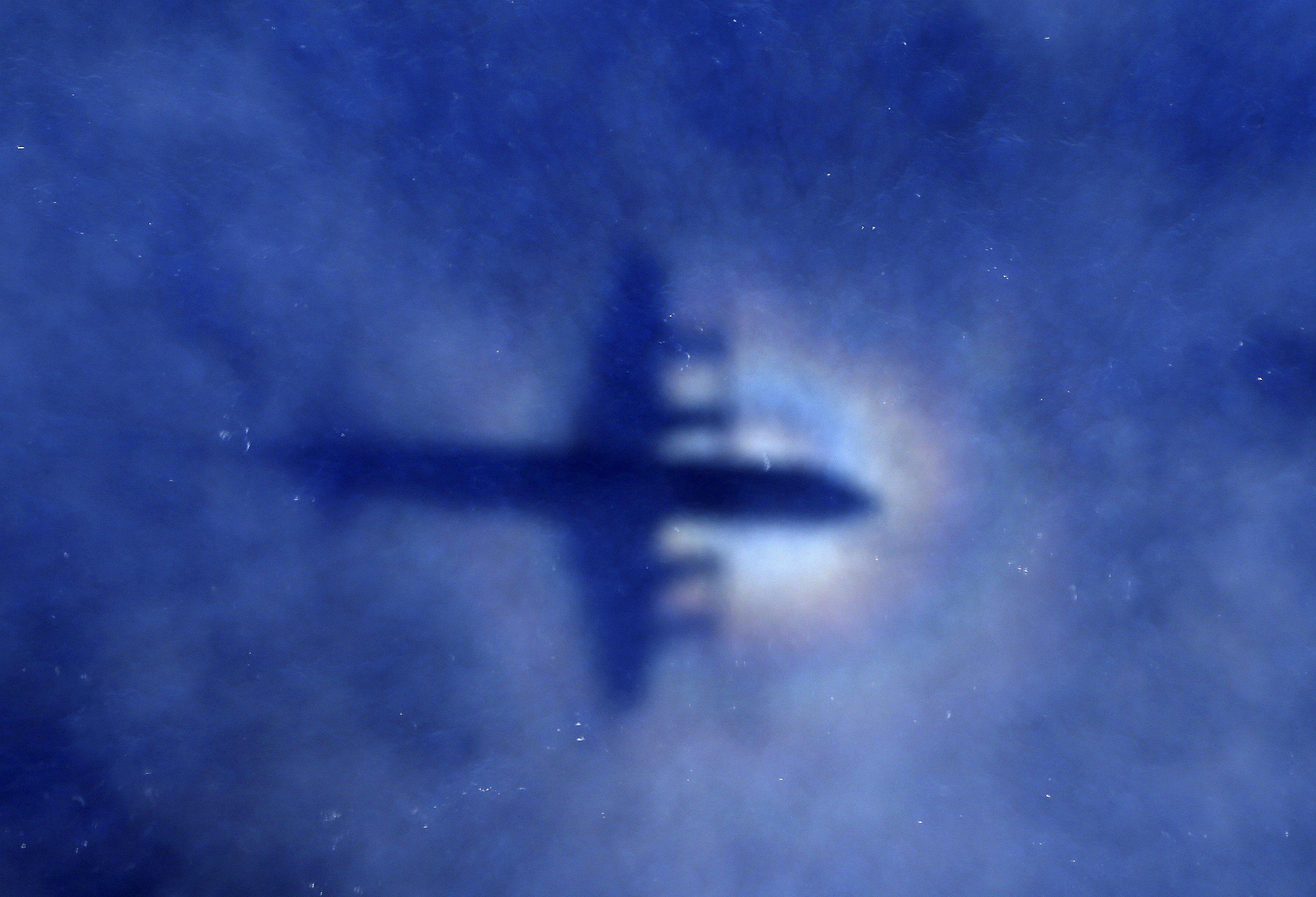 All at sea: Australia's search for MH370 under scrutiny