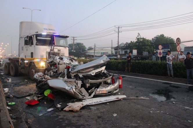 Three Vietnamese-American family members die in Ho Chi Minh City accident
