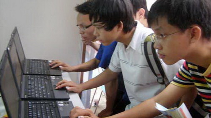 Maintenance to slow down Vietnam’s Internet speed for ten days