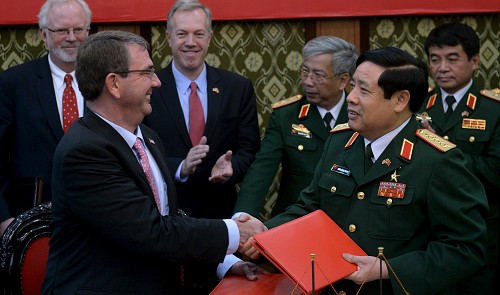 Vietnam, US ink Joint Vision Statement amid East Sea tension