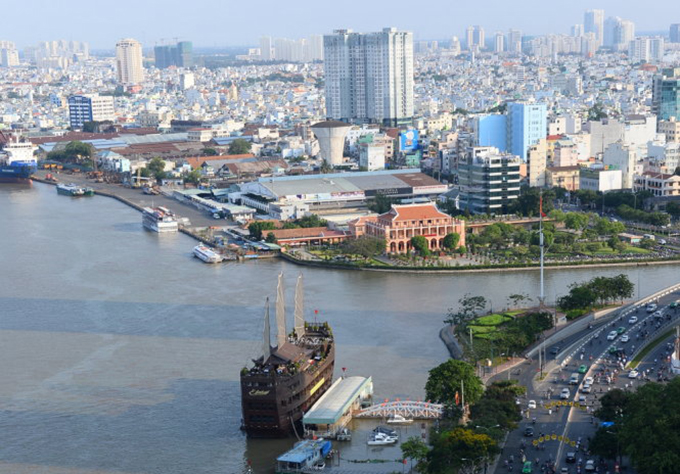 Cash-rich Vietnamese realty firm wants to dip toe in logistics water