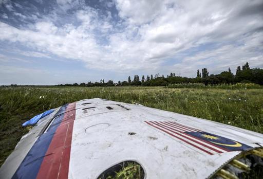 'Nearly half' of MH17's wreckage still in Ukraine