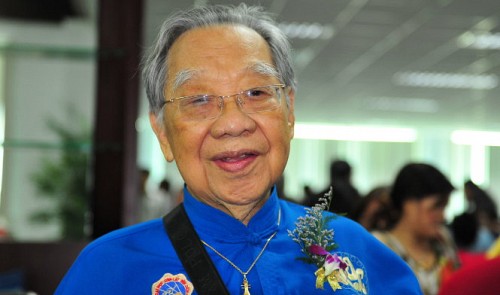 Vietnam’s legendary musicologist Tran Van Khe dies at 94