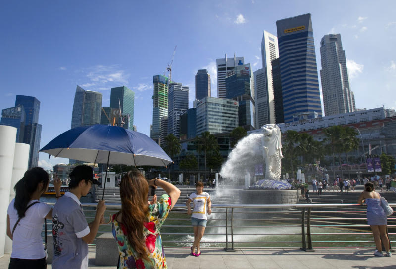 Singapore says welcomes Vietnamese visitors amid entry denial complaints