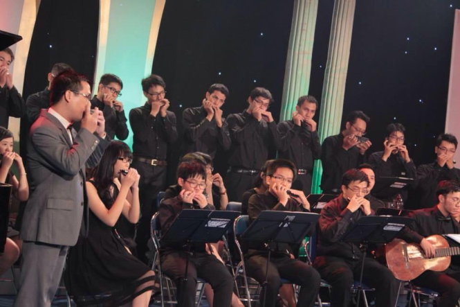 Vietnam Harmonica Orchestra joins int’l fest for first time