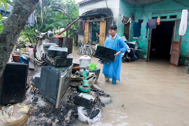 Vietnam’s Quang Ninh Province, ravaged by floods, should re-plan residential areas: minister