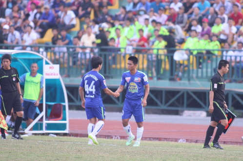 Well-trained football team from Arsenal-affiliated academy fails to impress in Vietnam league