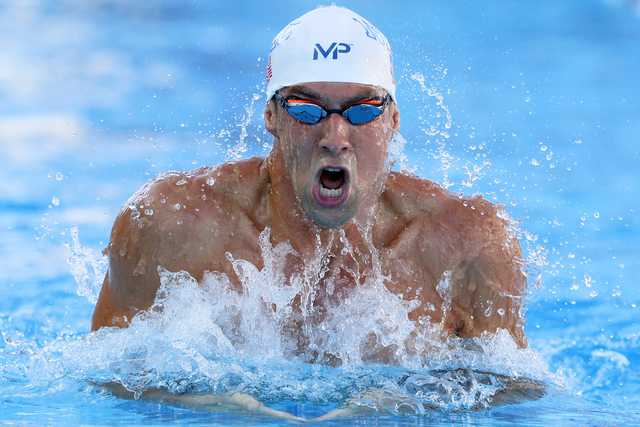 Phelps sets fastest time of year in 200m medley