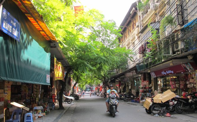 Experts blast plan to have stone-paved streets in Hanoi’s Old Quarter