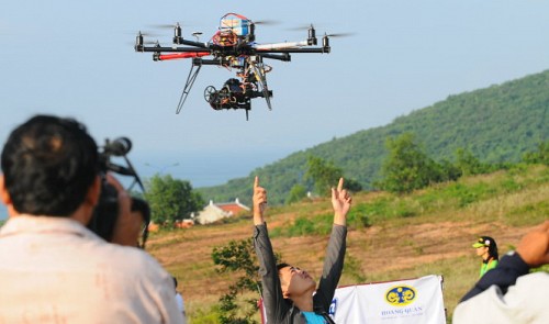 Users need permission to fly camera drones: Vietnam defense ministry