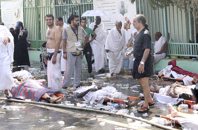 More than 717 pilgrims die in stampede in worst haj disaster in 25 years
