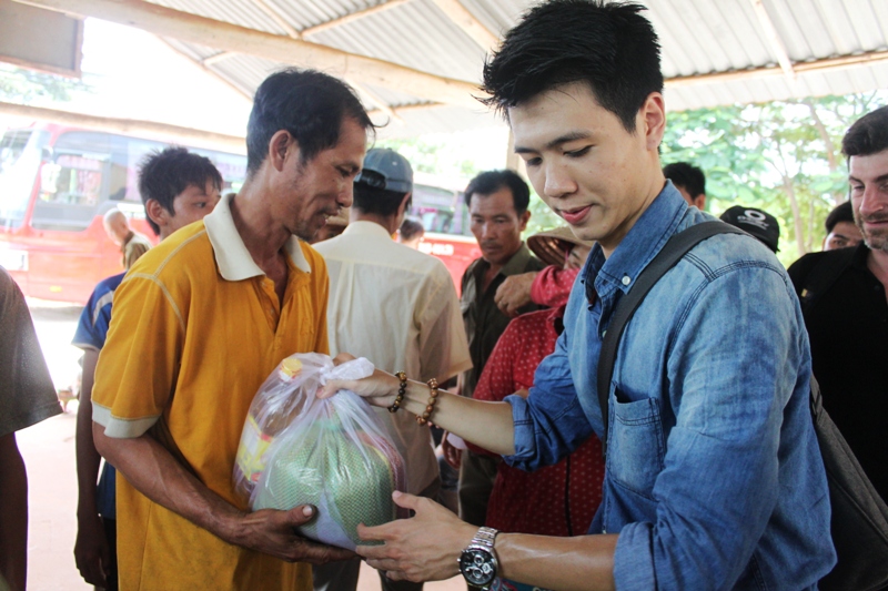 Expats join hands to bring poor Vietnamese children Mid-Autumn Fest