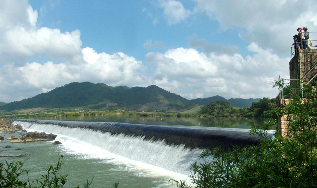 Dong Cam Dam in Phu Hoa District