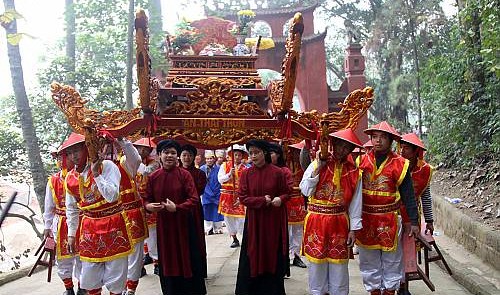 Vietnam's 'Xoan Singing' introduced to international cultural heritage experts