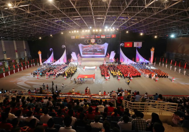 Vietnam earns income one tenth of cost of hosting sports events