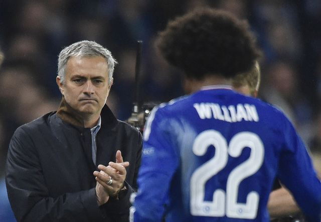 Willian returns to haunt Dynamo in rare positive for Chelsea