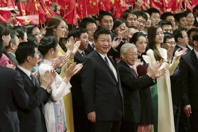 Vietnam, China ink numerous agreements on Xi’s visit