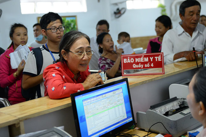 Normal people find it tough to access health insurance in Vietnam