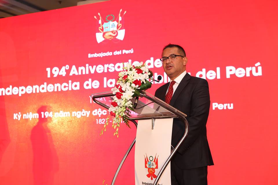 Peru to eliminate tariffs on Vietnamese fruit after TPP takes effect: envoy