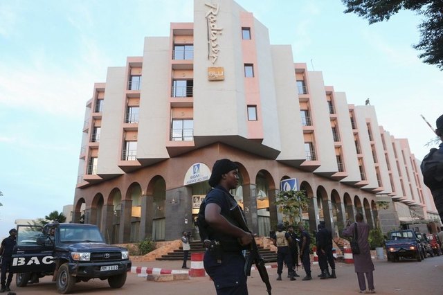 Islamist militants kill 19 in attack on hotel in Mali's capital