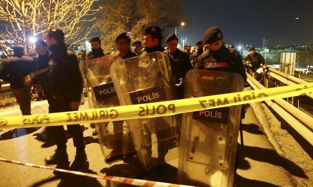 Bomb blast hits nervous Istanbul near metro station