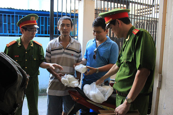 Vietnamese police bust ring trading banned lean-meat agent