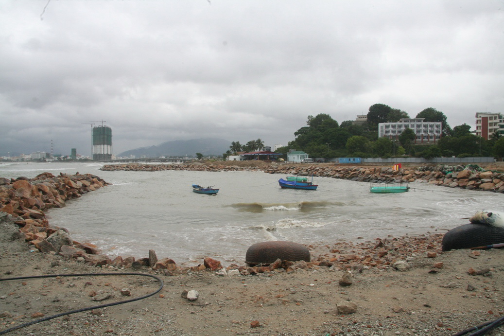 Entertainment project to be probed for covering Nha Trang Bay in Vietnam