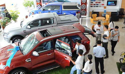 Vietnam ministry rejects rumor of car prices surging next year