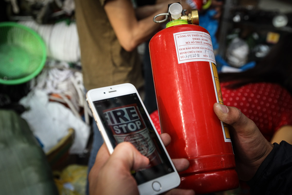 Vietnam police stop fining car owners lacking fire extinguishers amid controversy