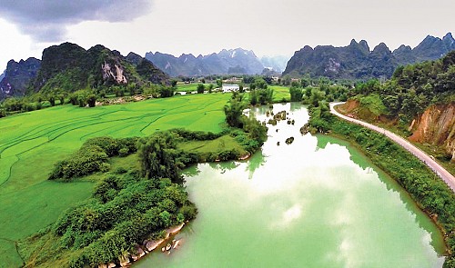 Beautiful landscape of Vietnam’s northern frontier should be preserved: tourism executives