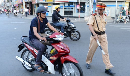 Vietnam to implement new fiat detailing authority of traffic police next month