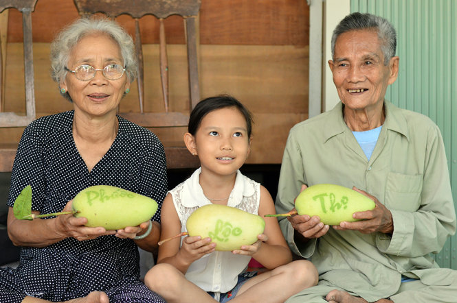 In photos: Mango carving for Tet in Vietnam’s southern province