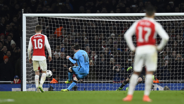 Masterful Messi's late double sinks Arsenal