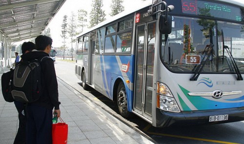 Vietnam buses to feature new look
